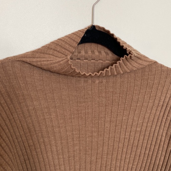 FRANK & OAK turtle neck - Picture 3 of 8